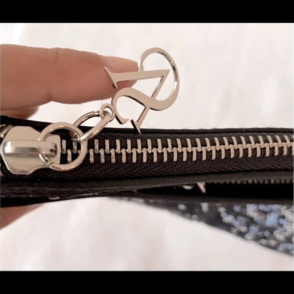 Victoria’s Secret Keychain Sequin Wallet Black